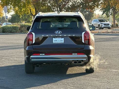 New 2023 Hyundai Palisade Calligraphy image 5