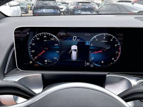 Used 2020 Mercedes-Benz GLB 250 image 22