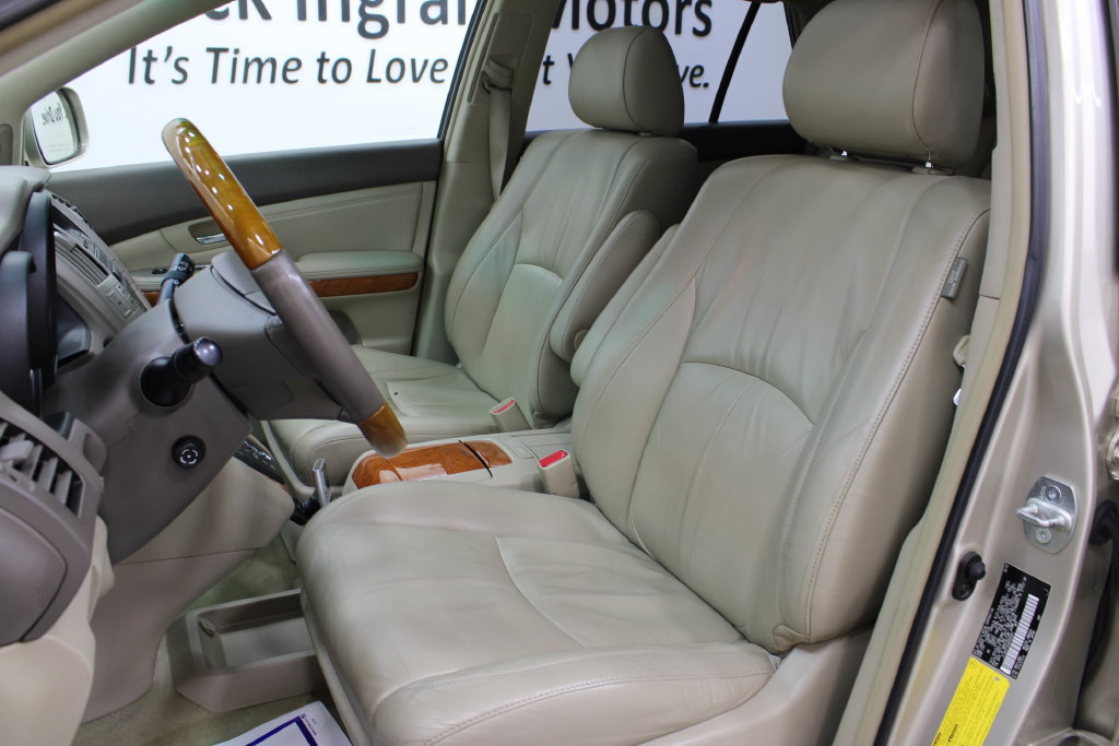 Used 2004 Lexus RX 330 FWD image 13