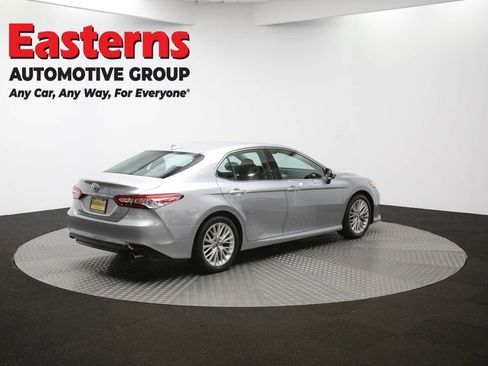 Used 2019 Toyota Camry XLE image 35