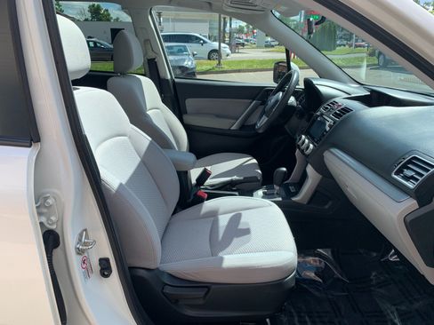 Used 2018 Subaru Forester 2.5i Premium AWD/4WD image 20