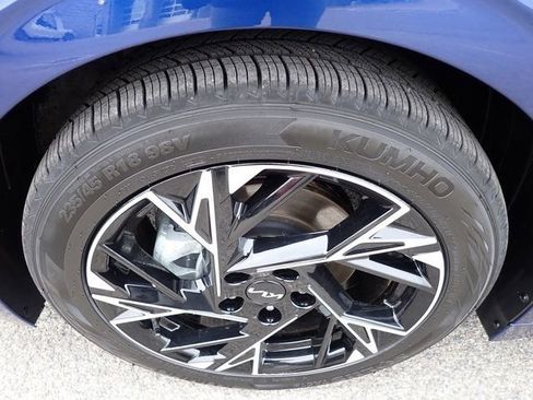 Certified 2025 Kia K5 GT-Line image 12