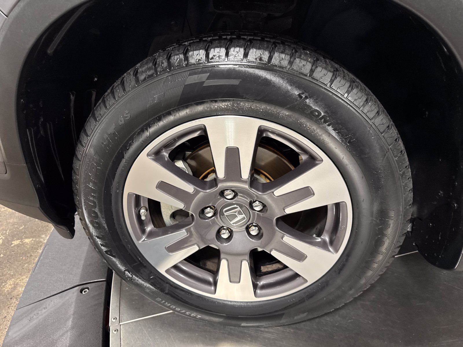 Used 2017 Honda Ridgeline RTL-E image 2