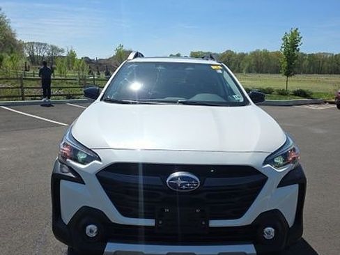 Used 2024 Subaru Outback Limited image 2