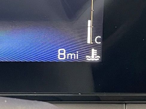 New 2026 Chevrolet Trax LT w/ Driver Confidence Package FWD image 2