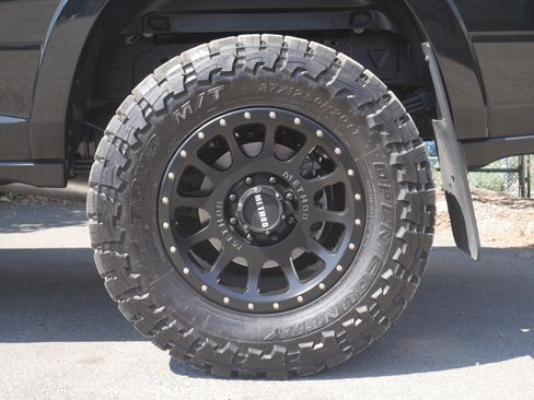 Used 2022 RAM 3500 Limited AWD/4WD image 25