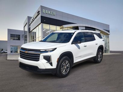 Certified 2025 Chevrolet Traverse LT