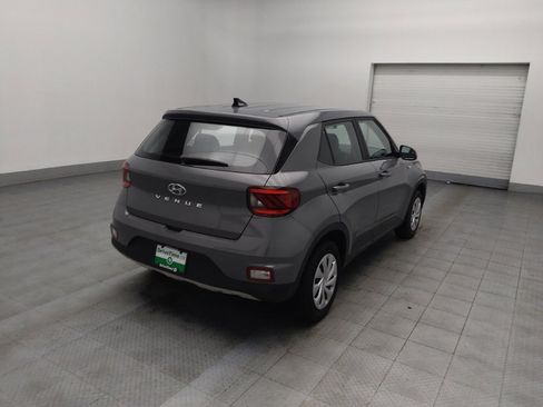 Used 2020 Hyundai Venue SE image 9