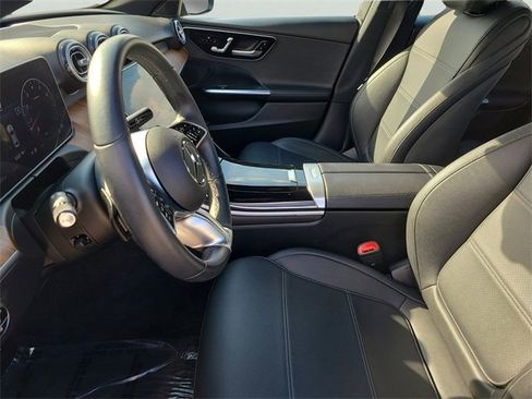 Used 2023 Mercedes-Benz C 300 4MATIC Sedan w/ Exclusive Trim Package image 27