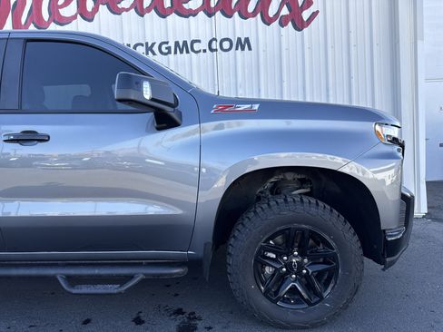 Used 2021 Chevrolet Silverado 1500 LT Trail Boss w/ Convenience Package II image 37