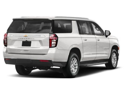 Used 2023 Chevrolet Suburban LS w/ Driver Alert Package AWD/4WD image 2
