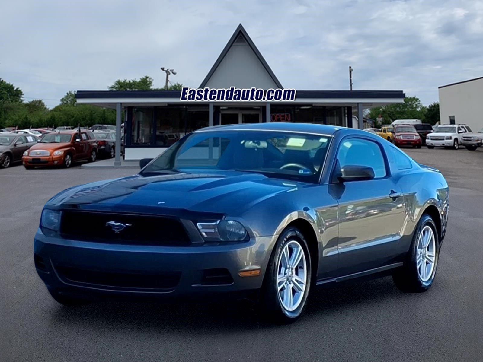 Used 2012 Ford Mustang Coupe RWD image 1