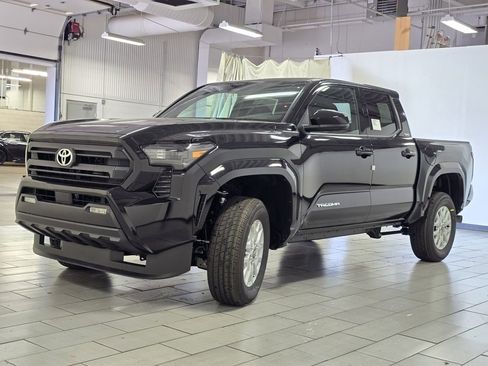 New 2025 Toyota Tacoma 4x4 Double Cab image 10