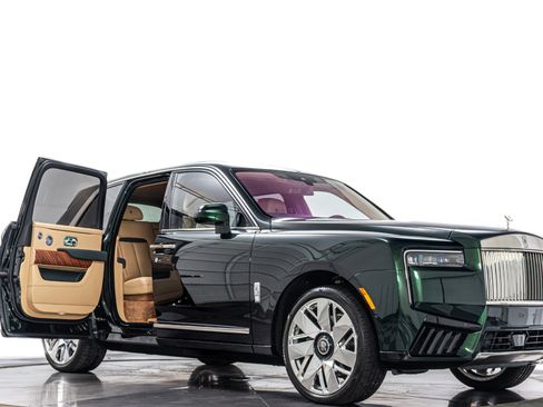Used 2025 Rolls-Royce Cullinan -Series 2, Bespoke Audio, Star image 43