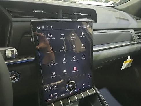 New 2027 GMC Terrain Elevation FWD image 21