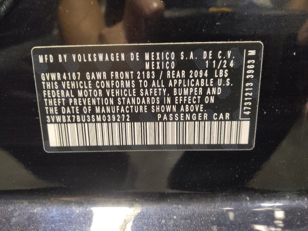 Used 2025 Volkswagen Jetta Sport FWD image 33