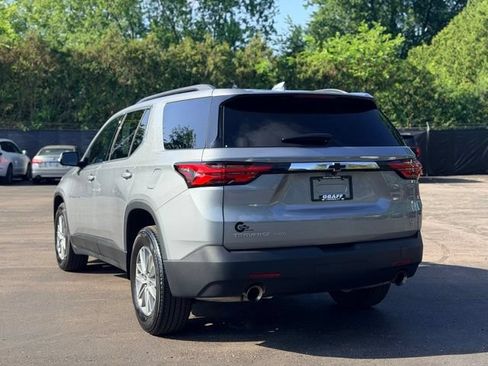 Used 2023 Chevrolet Traverse LT AWD/4WD image 6