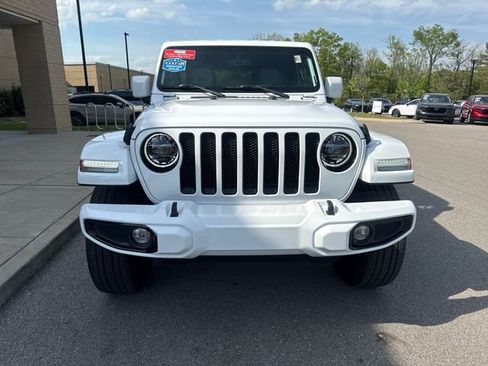 Used 2022 Jeep Wrangler Unlimited Sahara image 7