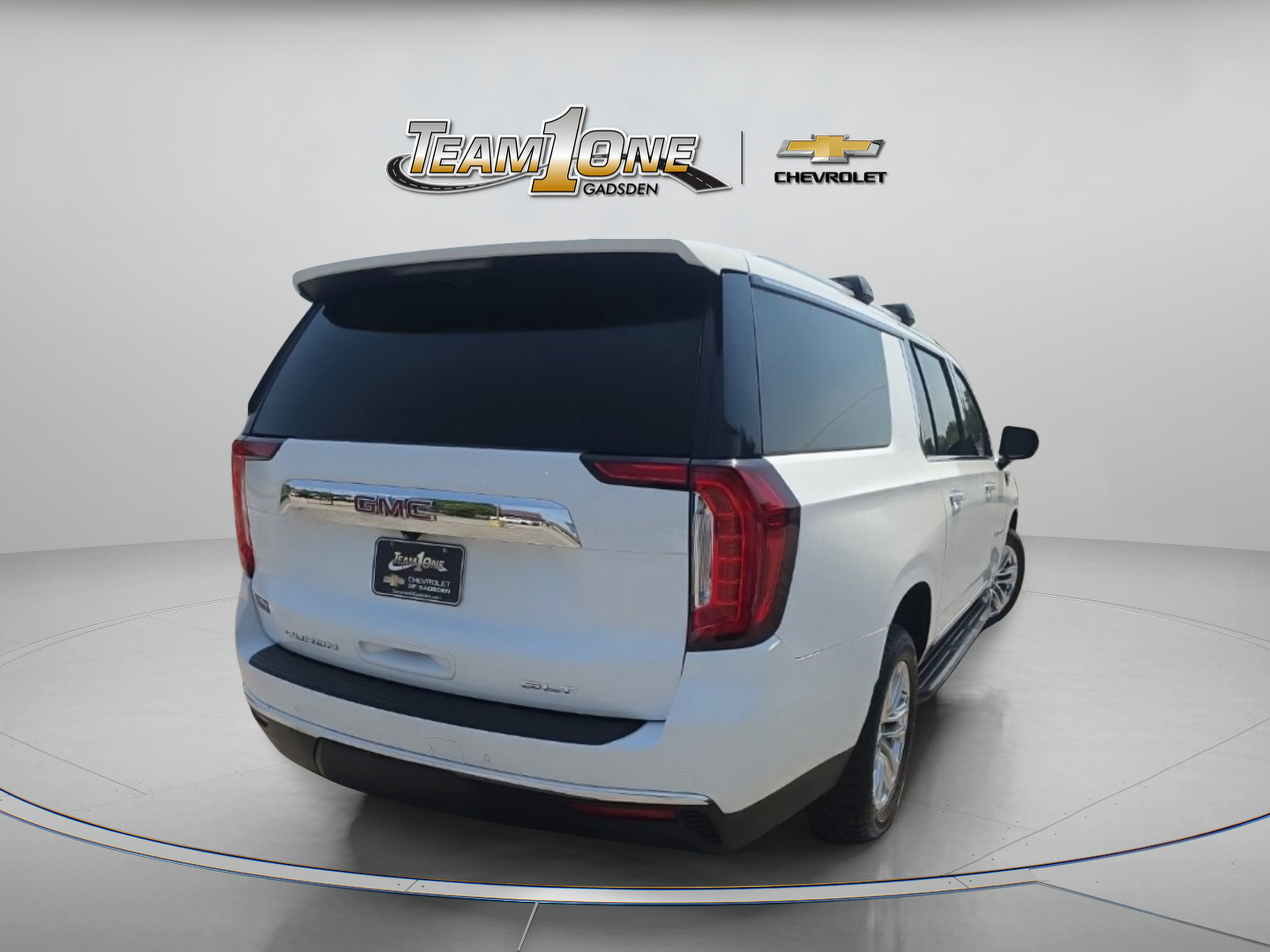 Used 2021 GMC Yukon XL SLT AWD/4WD image 8