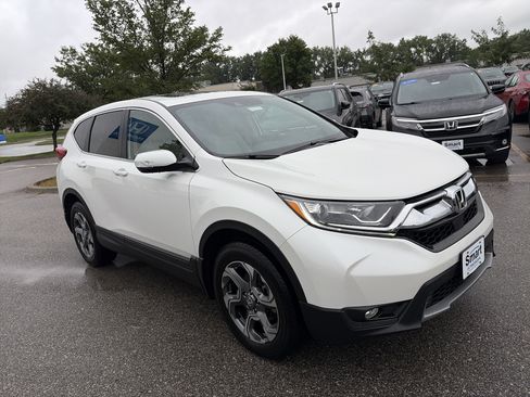 Used 2019 Honda CR-V EX image 3