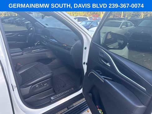 Used 2022 Cadillac Escalade Sport Platinum AWD/4WD image 23