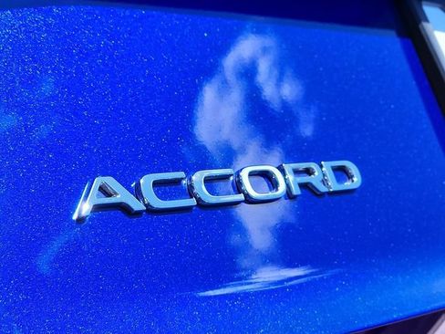 Used 2025 Honda Accord Sport image 30