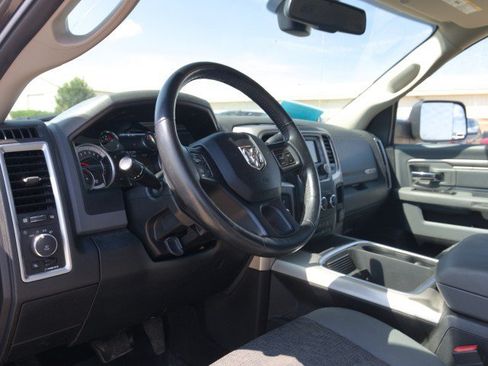 Used 2018 RAM 2500 Big Horn AWD/4WD image 16
