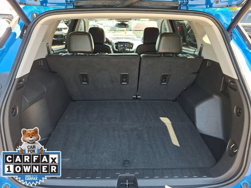 Used 2024 GMC Terrain SLT AWD/4WD image 28