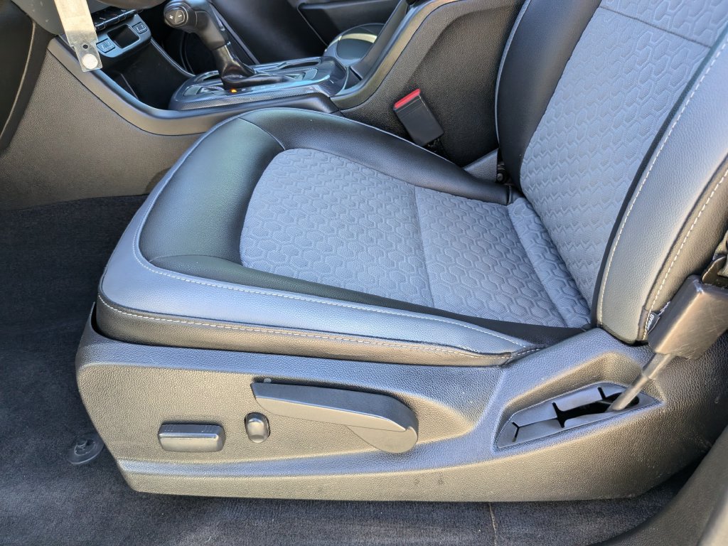 Used 2018 Chevrolet Colorado Z71 w/ Z71 Midnight Edition AWD/4WD image 22