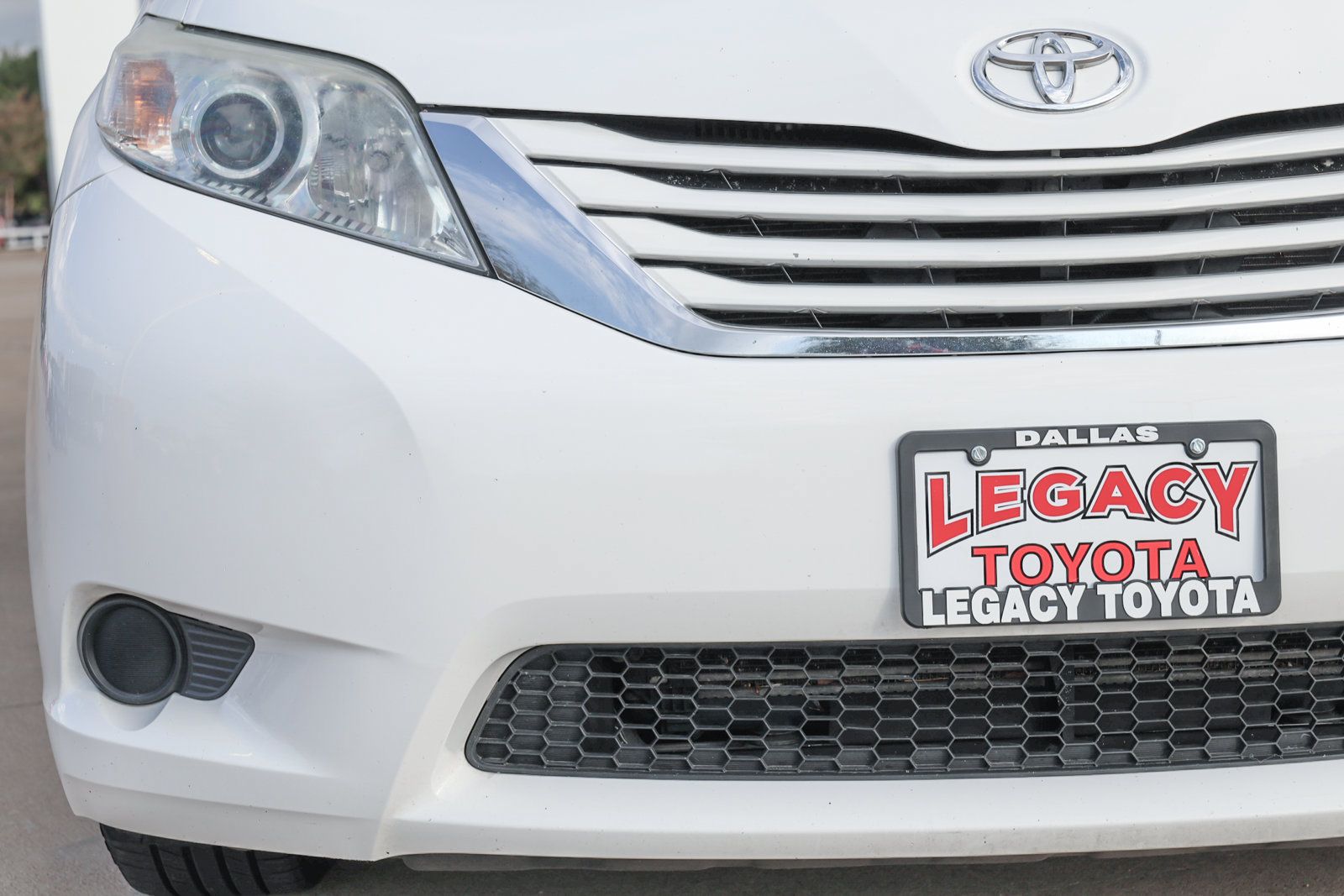 Used 2017 Toyota Sienna LE FWD image 10