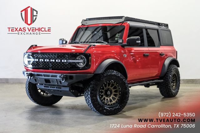 Used 2022 Ford Bronco Wildtrak AWD/4WD image 1