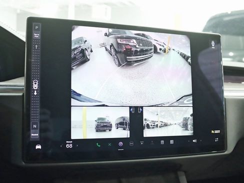 Used 2023 Tesla Model X Base image 17