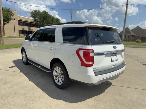 Used 2021 Ford Expedition XLT RWD image 5