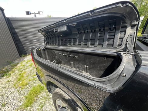 Used 2019 RAM 1500 Limited AWD/4WD image 12