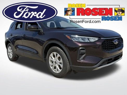 Used 2023 Ford Escape Active w/ Tech Pack #2 AWD/4WD image 1