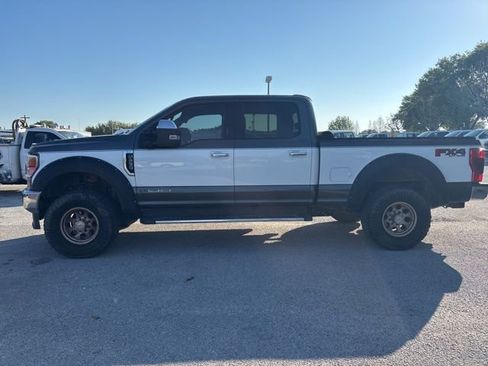 Used 2020 Ford F250 XLT w/ XLT Premium Package image 8