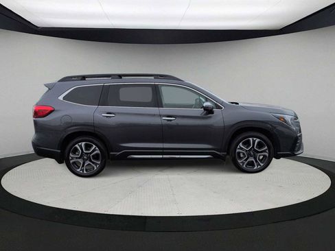 Used 2023 Subaru Ascent Touring image 9