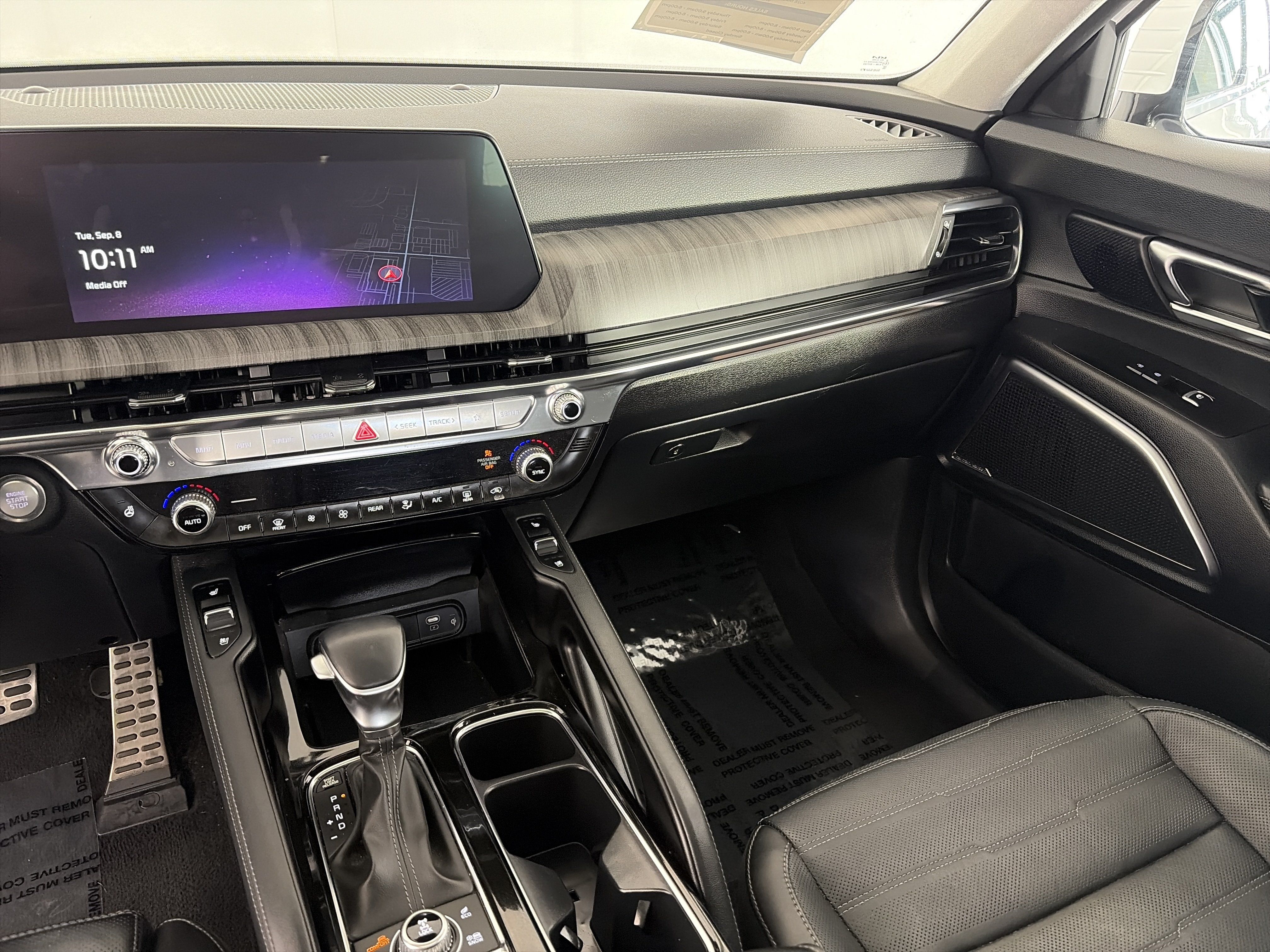 Certified 2024 Kia Telluride SX Prestige AWD/4WD image 4