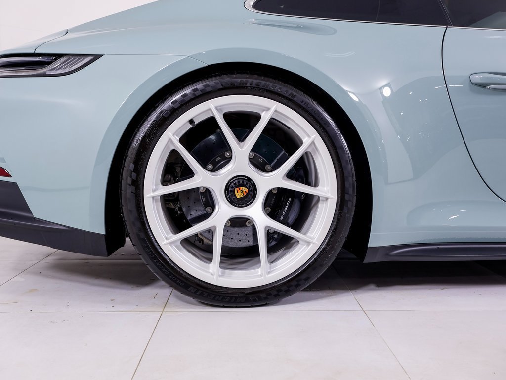 Certified 2024 Porsche 911 GT3 RS RWD image 26