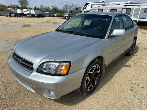 Used 2004 Subaru Outback Limited AWD/4WD image 2