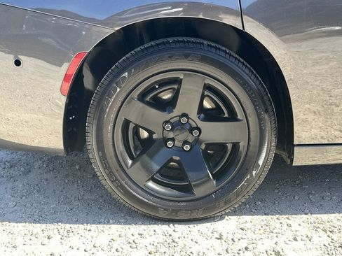 Used 2021 Dodge Charger Police image 18