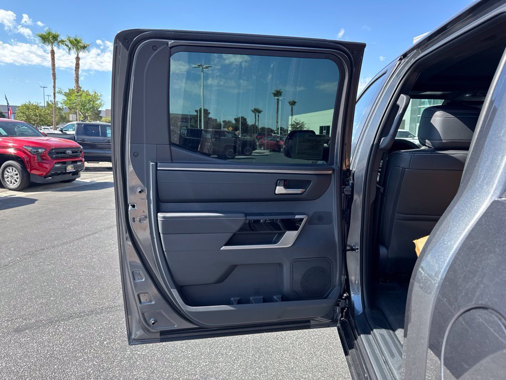 New 2026 Toyota Tundra Limited AWD/4WD image 9