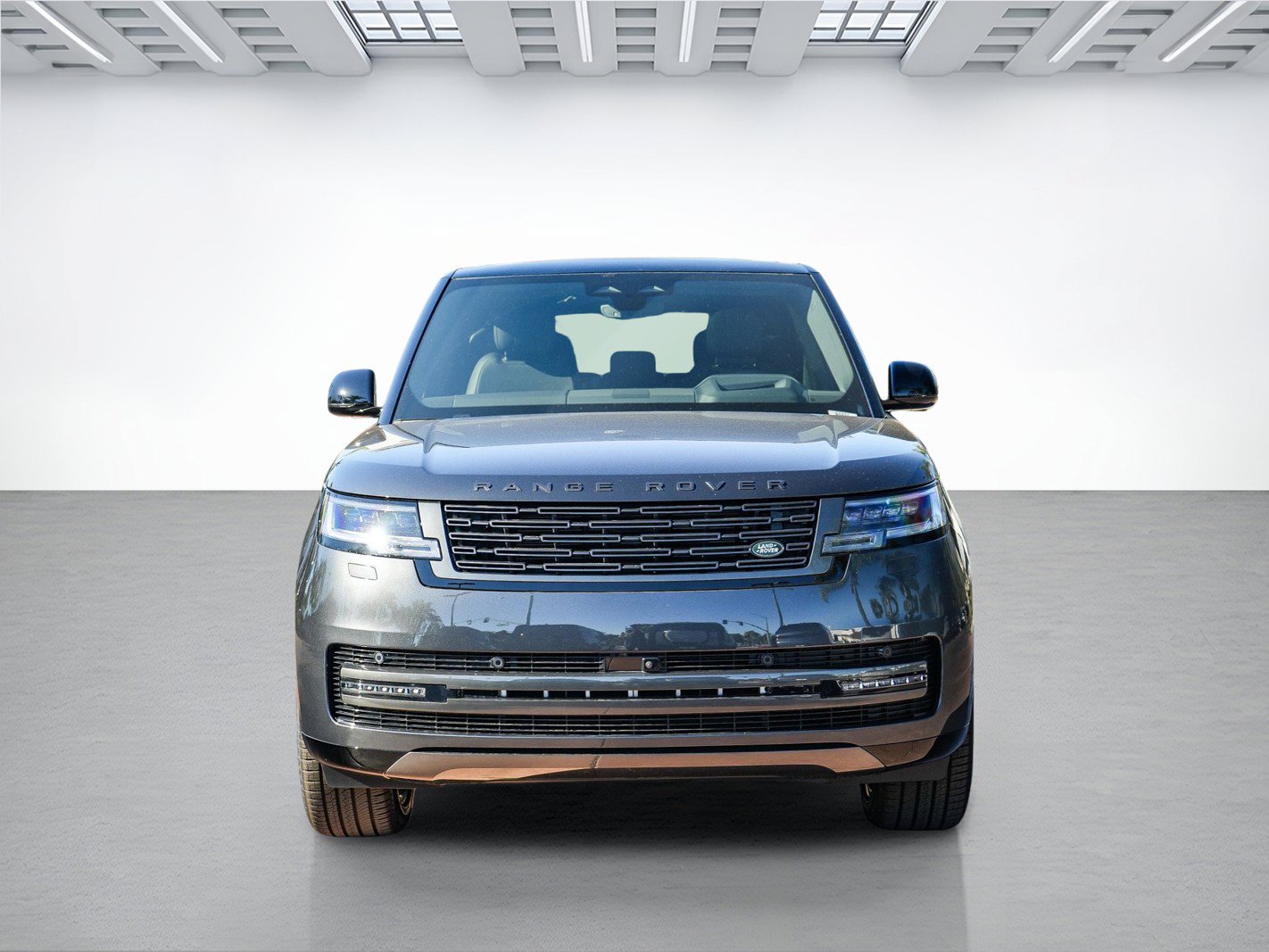New 2026 Land Rover Range Rover Long Wheelbase SE AWD/4WD image 2