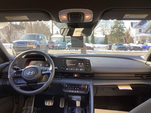 New 2026 Hyundai Elantra Sport FWD image 27