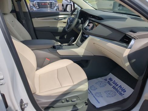 Certified 2022 Cadillac XT5 Premium Luxury AWD/4WD image 27