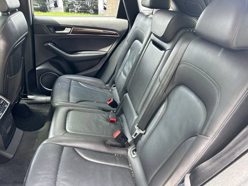 Used 2016 Audi Q5 3.0T Premium Plus w/ Technology Package AWD/4WD image 11