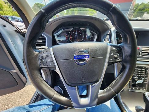 Used 2016 Volvo XC60 T6 w/ Protection Package AWD/4WD image 20