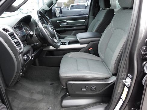 Used 2022 RAM 1500 Big Horn AWD/4WD image 18