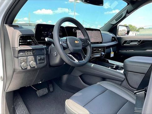 New 2026 Chevrolet Tahoe Premier w/ Sun And Tow Package AWD/4WD image 8