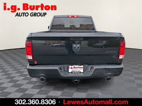 Used 2017 RAM 1500 Express w/ Black Ram 1500 Express Group image 5